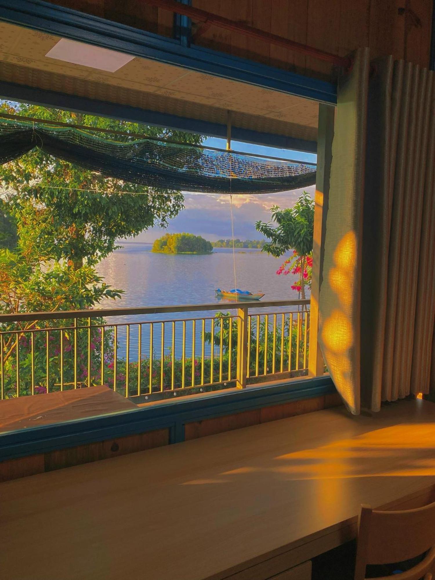 Ben Ho Homestay Xa Gia Tan Exterior foto